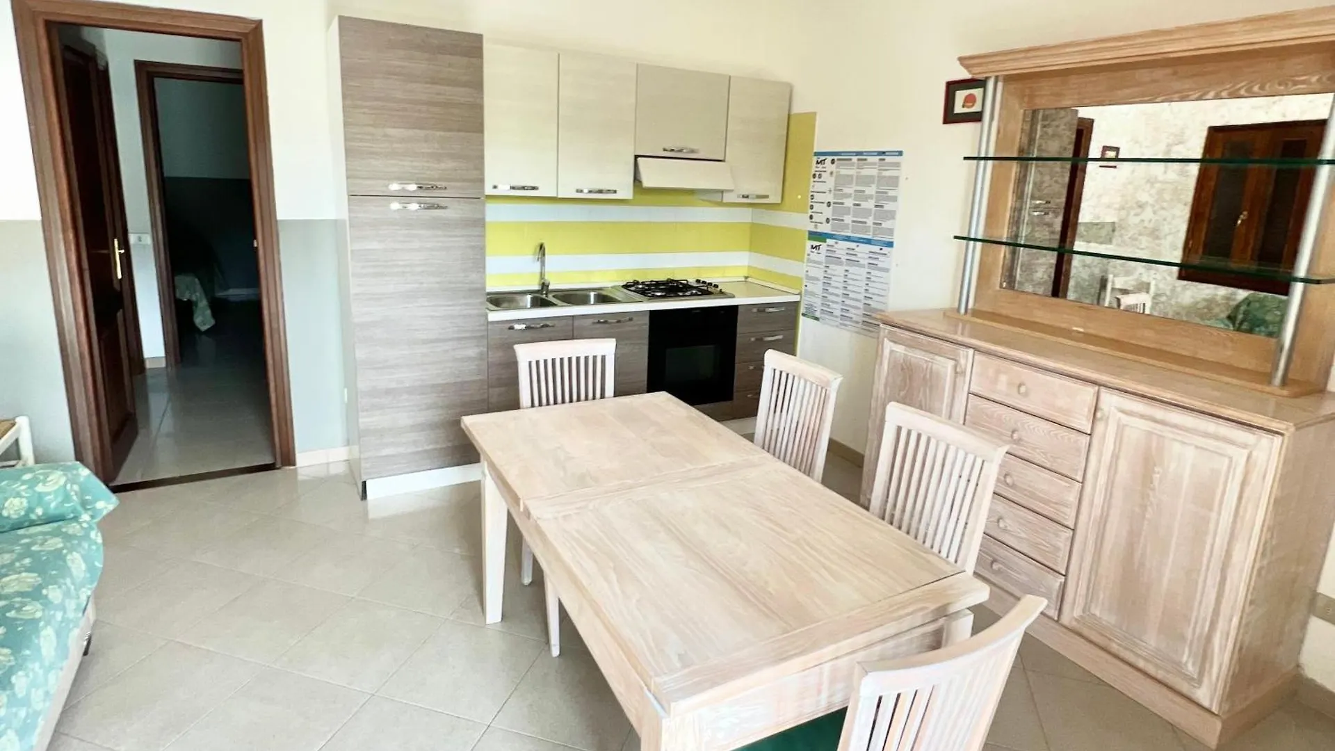 Iss Travel, Gli Asfodeli - Large Apartments With Private Terrace San Teodoro  Italia